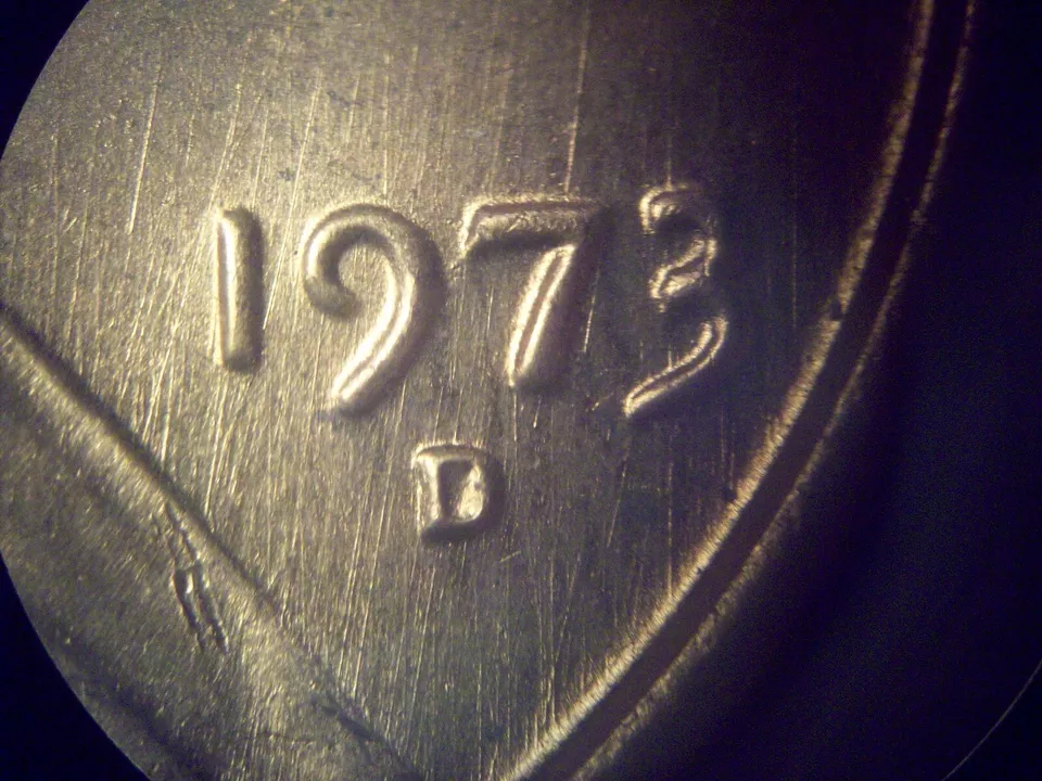 1973-D-LMC-Two-Coin-Die-Chip-Progression-Set